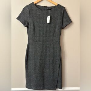 Banana republic size 6 nwt dress grey machine wash zipper in back